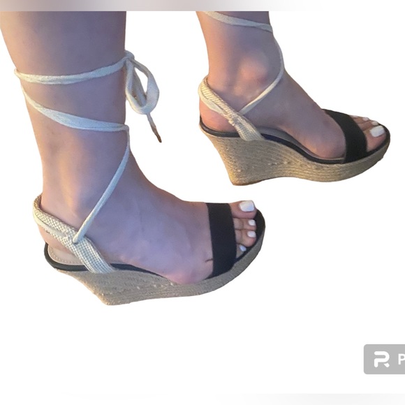 Victoria’s Secret Wedge Size 8 Platform Sandals lace up ankle black espadrilles - Picture 3 of 8